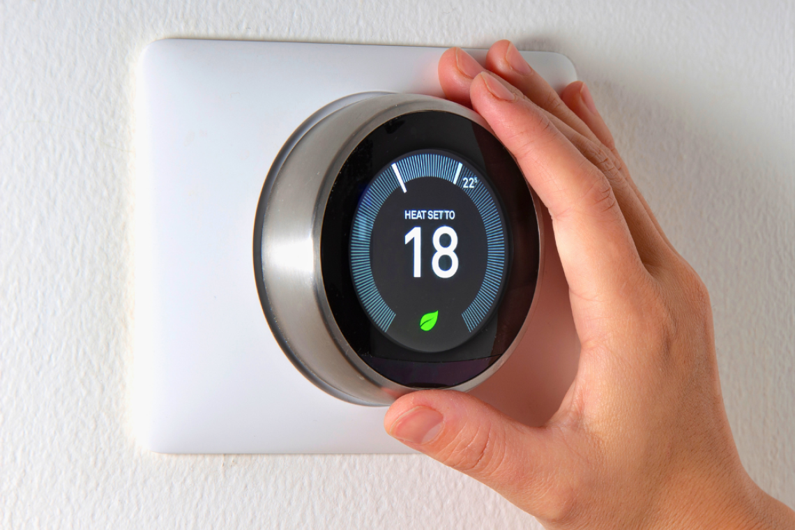 Energy saving tips canva stock 1040x760px