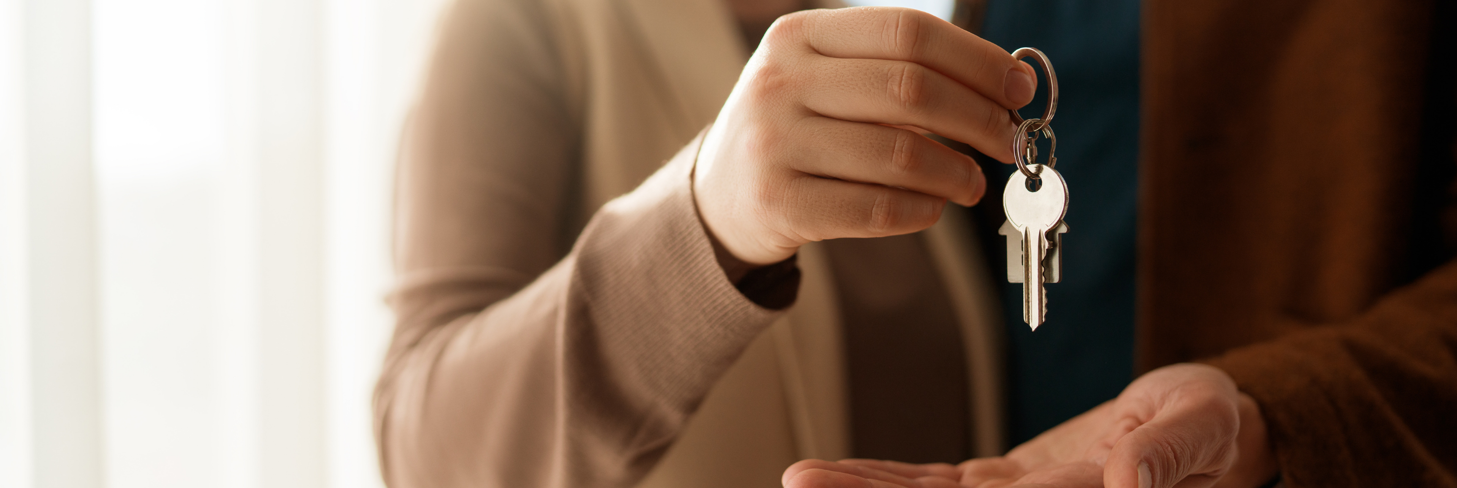 Estate agent canva stock 2980x1000px