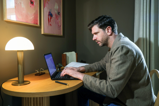 Piaras laptop 516x344px