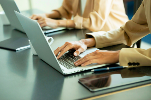 Solicitors canva stock 516x344px