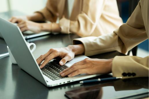 Solicitors canva stock 900x600px