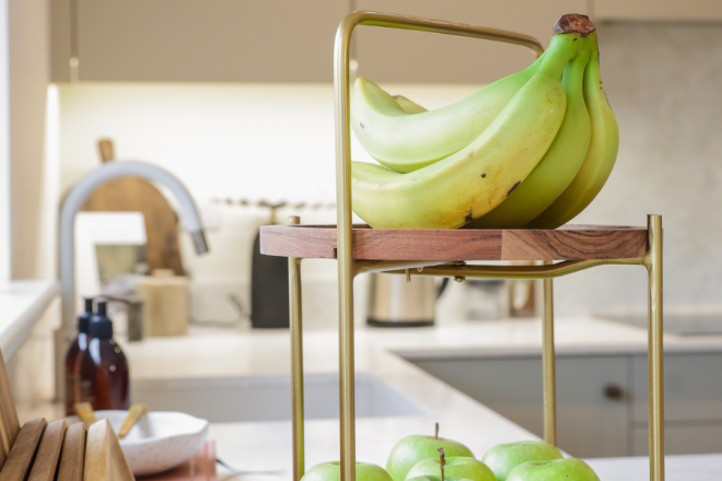 Fruit by sink 900x600px