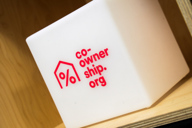 Publications policies 900x600px