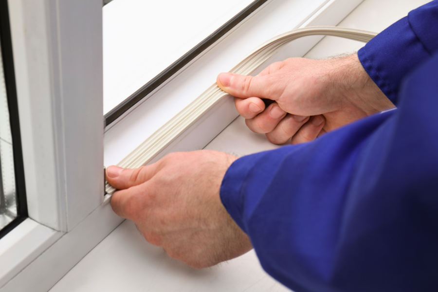 Draught proofing canva stock 900x600px